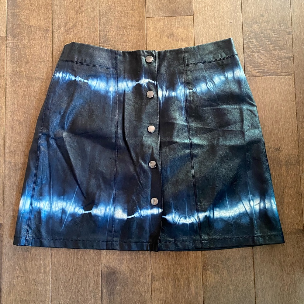 Zara Black and Blue Tie-Dye Mini Skirt